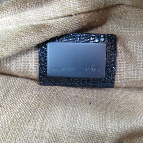 Vintage FENDI Wood Embellished Tiger Print Oyster Shoulder Bag - Picture 10 of 10